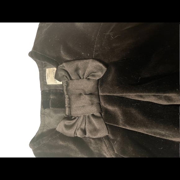 CARTER’S Black Velvet Dress - Picture 3 of 8